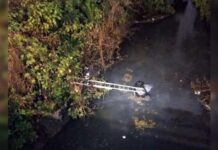 Cinco personas mueren tras caer automóvil al canal Emisor Poniente en Cuautitlán Izcalli