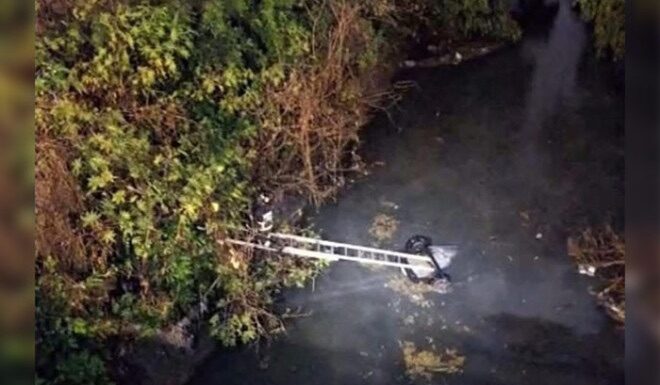 Cinco personas mueren tras caer automóvil al canal Emisor Poniente en Cuautitlán Izcalli