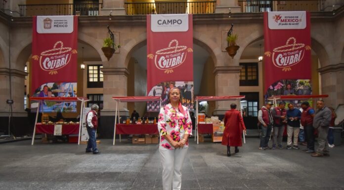 “Mi Tianguis Colibrí” llena de sabor el Palacio de Gobierno