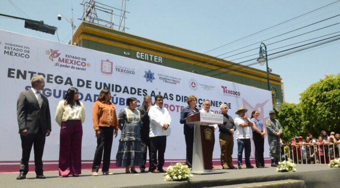 Gobernadora entrega 40 unidades a cuerpos de seguridad y protección civil en Texcoco