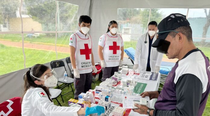 Cruz Roja y Poder Judicial del Edoméx brindan atención médica a migrantes en Metepec