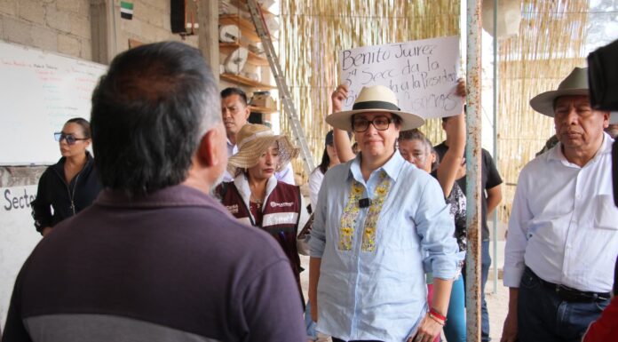 Azucena Cisneros recorre comunidades marginadas de Ecatepec y anuncia obras para reducir rezagos