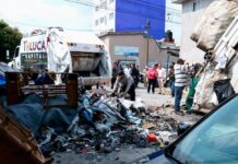 Retira gobierno municipal cinco toneladas de basura acumuladas por un vecino de Toluca