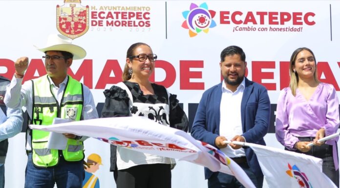 Intensifica Azucena Cisneros trabajos de bacheo y repavimentación en Ecatepec con inversión histórica en maquinaria