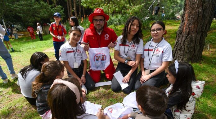 Niñas y niños de seis municipios mexiquenses se preparan para salvar vidas en el Curso de Verano 2025 de Cruz Roja