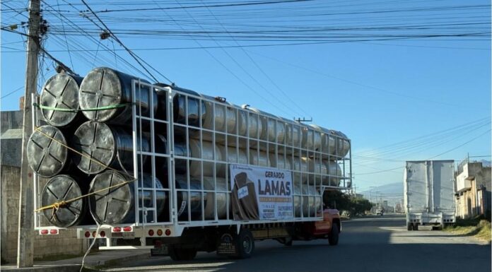 Sin percibir sueldo, Gerardo Lamas continúa apoyando a familias toluqueñas con programas sociales