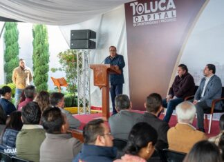Reconoce Ricardo Moreno 45 años de compromiso del Organismo de Agua y Saneamiento de Toluca