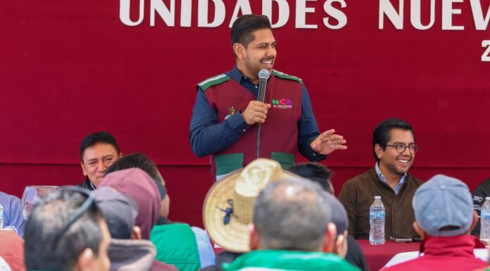 Adolfo Cerqueda refuerza el servicio de limpia en Nezahualcóyotl con nuevos vehículos recolectores