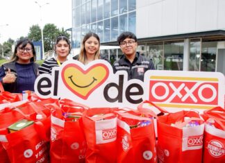 Entregan 100 despensas a niñas y niños de Metepec gracias a donativo de OXXO