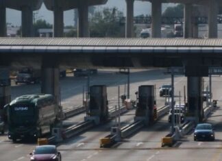 GOBIERNO FEDERAL PREPARA TARJETA PARA PAGOS EN CASETAS Y REDUCIR USO DE EFECTIVO