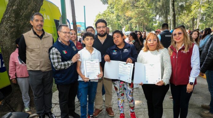 Isaac Montoya impulsa jornada por la educación y combate al rezago educativo en Naucalpan