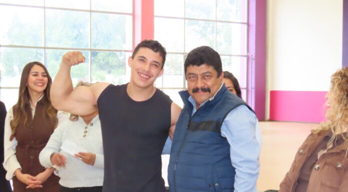 Texcoco impulsa a sus talentos con entrega de incentivos económicos