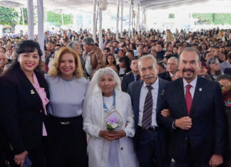 Paty Arévalo y Pedro Rodríguez celebran la unión de 663 parejas en Atizapán La Boda del Año 2025