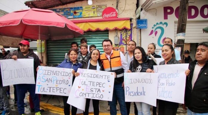 Lerma entrega cuatro calles pavimentadas en San Pedro Tultepec; más de 5 mil ciudadanos beneficiados