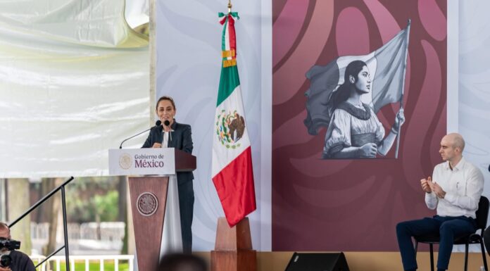 Presidenta Claudia Sheinbaum encabeza gira de agradecimiento en el Estado de México; Gobernadora Delfina Gómez le da la bienvenida en Toluca