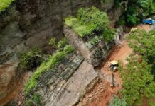 Continúa cerrada la carretera Ixtapan de la Sal – Coatepec Harinas por derrumbe