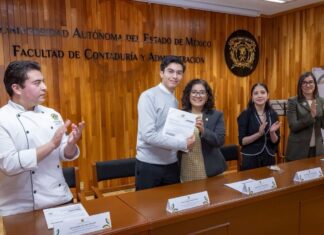 Entrega UAEMéx más de 18 mil becas y estímulos a su comunidad estudiantil