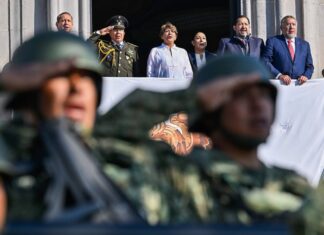 Gobernadora Delfina Gómez Encabeza Desfile por el 115 Aniversario de la Revolución Mexicana en Toluca