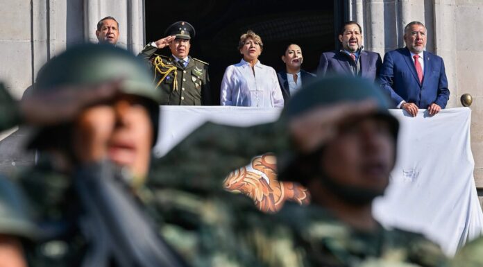 Gobernadora Delfina Gómez Encabeza Desfile por el 115 Aniversario de la Revolución Mexicana en Toluca
