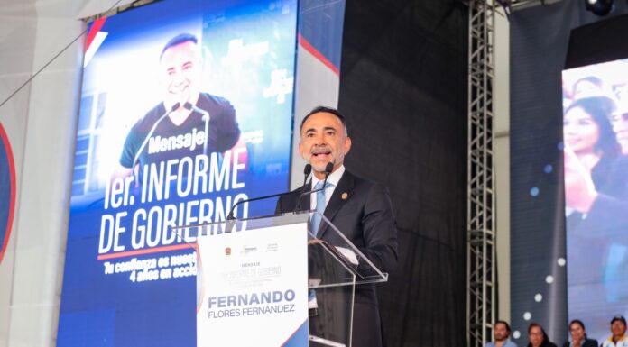 Rinde Fernando Flores emotivo mensaje en su Primer Informe de Gobierno: “Tú eres la razón de que Metepec brille”