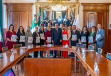 Ricardo Moreno entrega su Primer Informe de Gobierno ante el Cabildo de Toluca