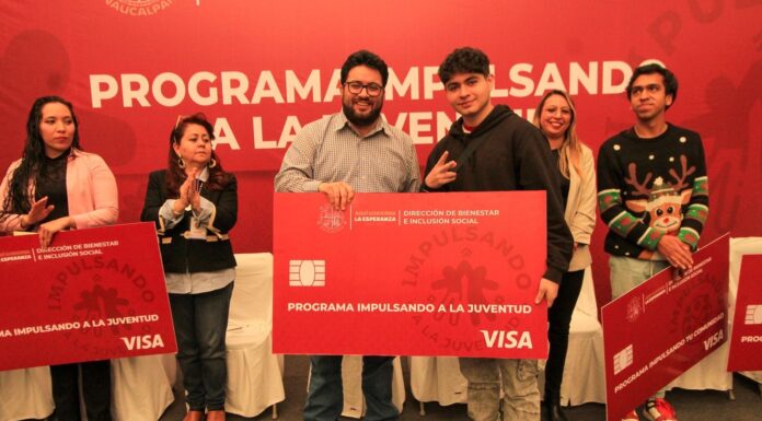 Alcalde Isaac Montoya reafirma compromiso con las nuevas generaciones en Naucalpan