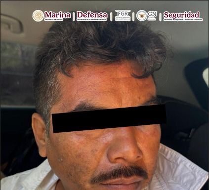 Detienen a presunto integrante de grupo delictivo durante cateo en Juchitán, Oaxaca