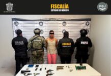 Asegura Fiscalía del Edoméx inmueble con armas y presuntos narcóticos en Atizapán de Zaragoza