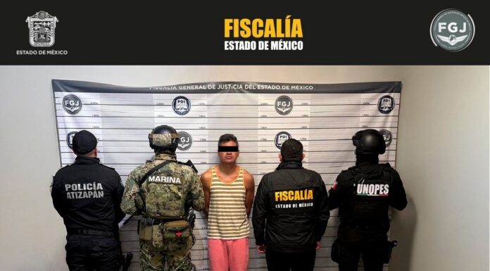 Asegura Fiscalía del Edoméx inmueble con armas y presuntos narcóticos en Atizapán de Zaragoza