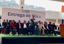 Entrega Miguel Ángel Ramírez obras deportivas y educativas en Santiago Analco, Lerma