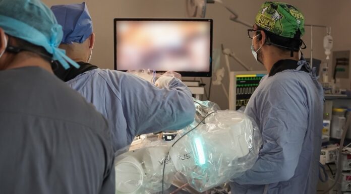 Realizan 68 cirugías de mínima invasión con Unidad de Inteligencia Robótica en el Estado de México