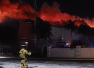 Luto y valentía: tres bomberos mueren combatiendo incendio en maquiladora de Matamoros