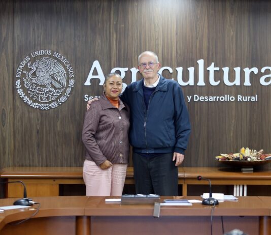 Gobierno del Estado de México presenta avances para combatir el gusano barrenador del ganado