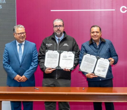 Toluca firma convenio para proteger a periodistas y defensores de derechos humanos