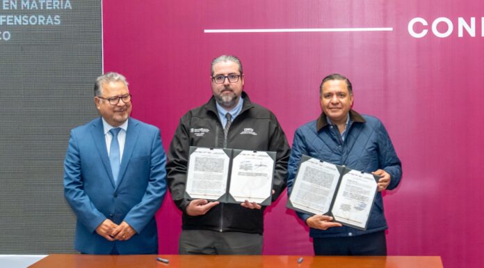 Toluca firma convenio para proteger a periodistas y defensores de derechos humanos