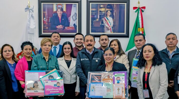 Entrega Gobierno del Estado de México material didáctico de inglés a más de 380 mil estudiantes