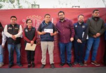 Entregan 300 tarjetas de la Beca Universal Rita Cetina y reactivan Hospital Veterinario en Naucalpan