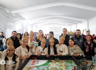 Texcoco reúne a más de 2 mil jóvenes en certamen estatal de robótica First LEGO League