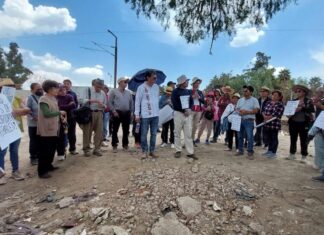 Vecinos de Teoloyucan reciben información sobre proyecto del Tren CDMX–Querétaro: Luis Zenteno