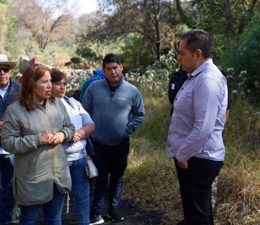Gobierno de Ocoyoacac y vecinos trabajan juntos para mejorar vialidad en El Pedregalito