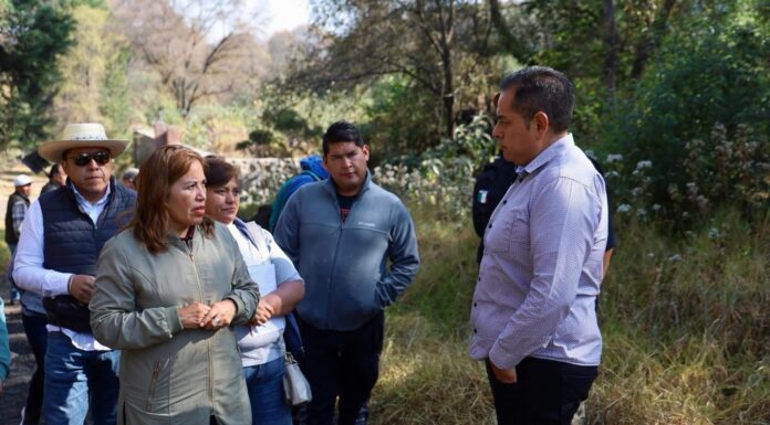 Gobierno de Ocoyoacac y vecinos trabajan juntos para mejorar vialidad en El Pedregalito