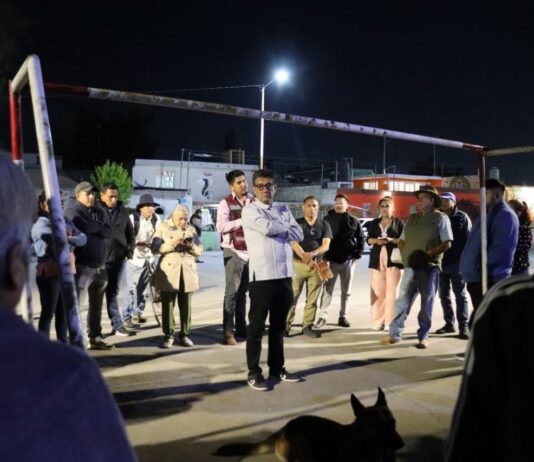 Gobierno de Teoloyucan y ciudadanía acuerdan pavimentación de calles en San Bartolo Tlaxihuicalco