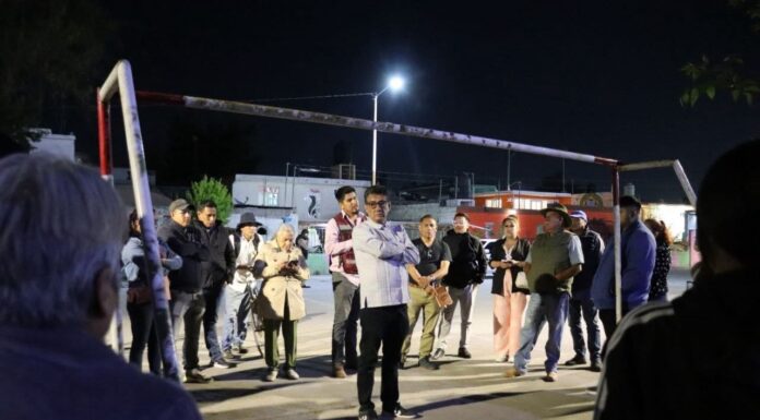 Gobierno de Teoloyucan y ciudadanía acuerdan pavimentación de calles en San Bartolo Tlaxihuicalco