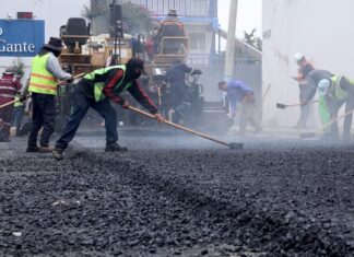 “Diablo Dragón” impulsa rehabilitación vial en Toluca; gobierno municipal recupera la movilidad urbana
