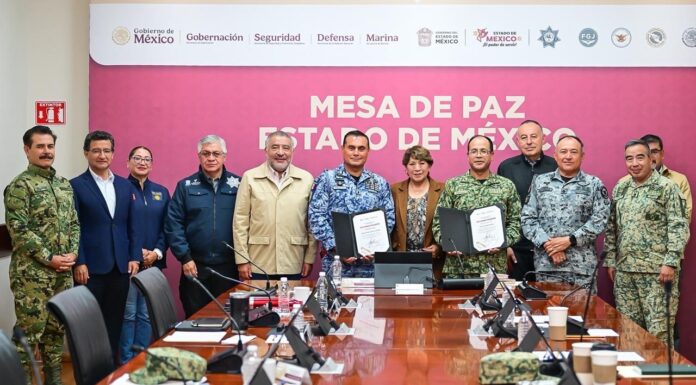 Reconoce Delfina Gómez labor de mandos militares en Mesa de Paz del Estado de México