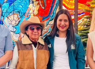 Ely Peñaloza acompaña a la presentación del “Estadio de México”; El Oro es reconocido como Destino Futbolero
