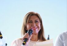 Juanita Carrillo celebra a más de 2 mil madres de Cuautitlán con gran festejo y cientos de regalos