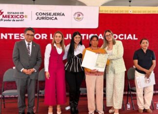 Carmen Albarrán acerca justicia social y servicios gratuitos a las familias de Donato Guerra