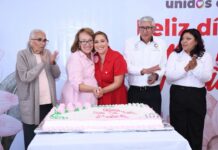 Ana Muñiz celebra a madres adultas mayores en Casas de Día del DIF