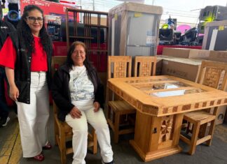 Celebran a las madres de Otzolotepec con música, salud y convivencia familiar